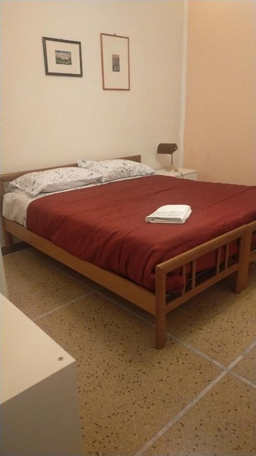 B & B Via Borgo Di San Pietro Bologna Ngoại thất bức ảnh