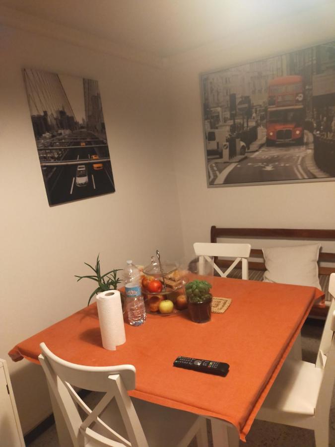 B & B Via Borgo Di San Pietro Bologna Ngoại thất bức ảnh